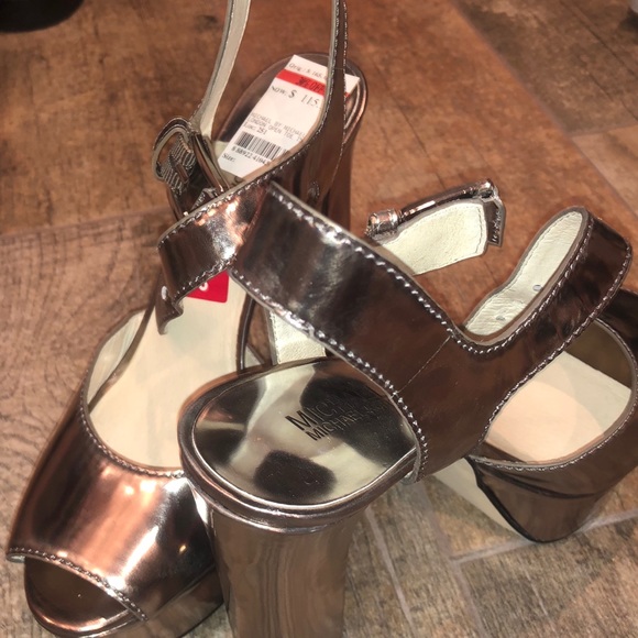 Michael Kors Heels - Picture 2 of 4